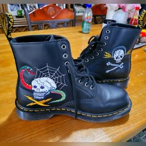 Dr.Martens Boots